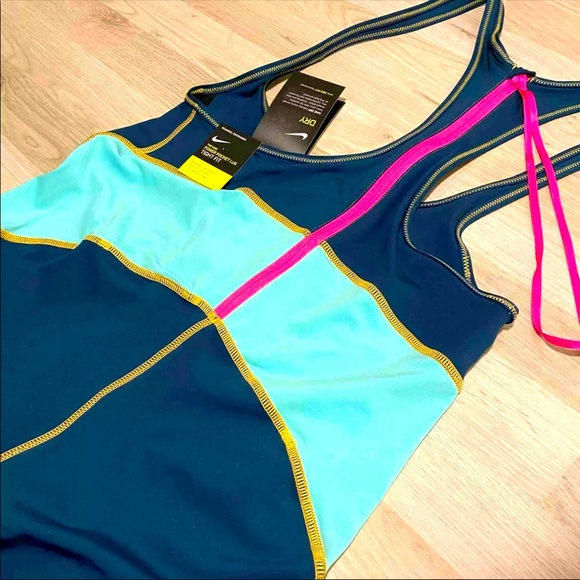 NWT Nike Dry Jumpsuit - Picture 4 of 12